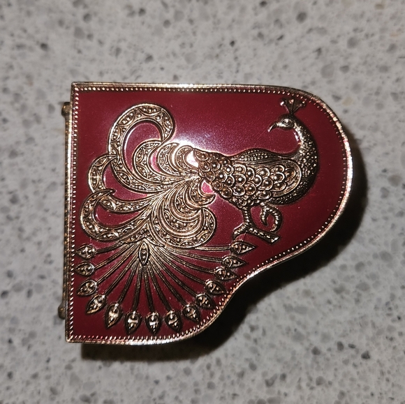 Vintage Style Piano Trinket Box - Picture 4 of 9